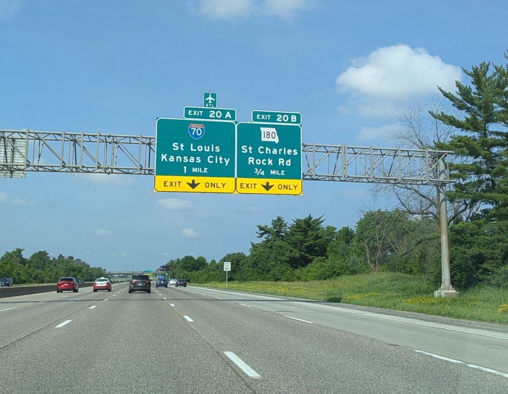 Sign 1 - 270