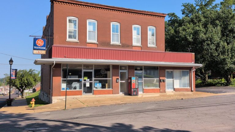 Old Town Florissant: A Historic Business District in North St. Louis County