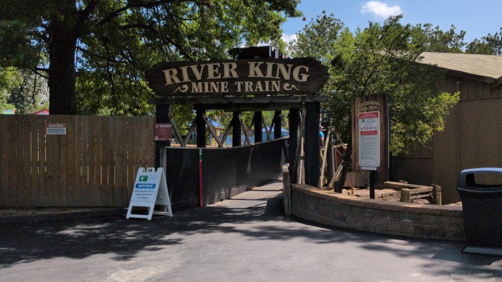 Six Flags St. Louis - River King Mine Train