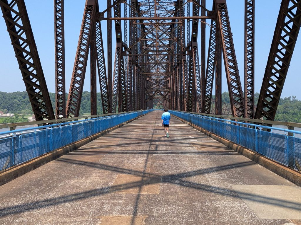 Old Chain of Rocks Bridge