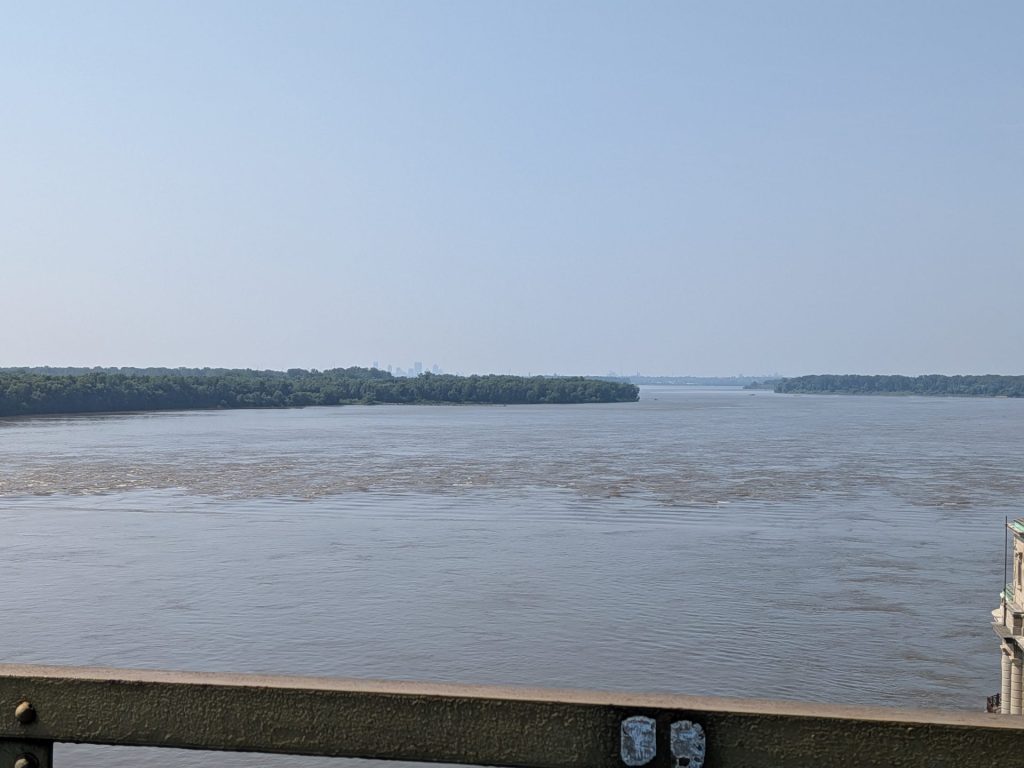 Old Chain of Rocks Bridge