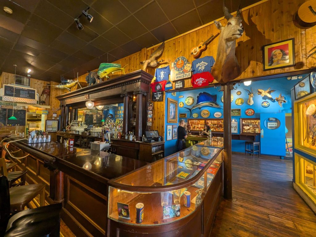 Blueberry Hill 6 - Bar