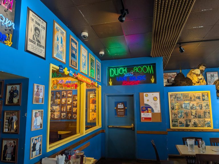 Blueberry Room 8 - Duck Room Sign