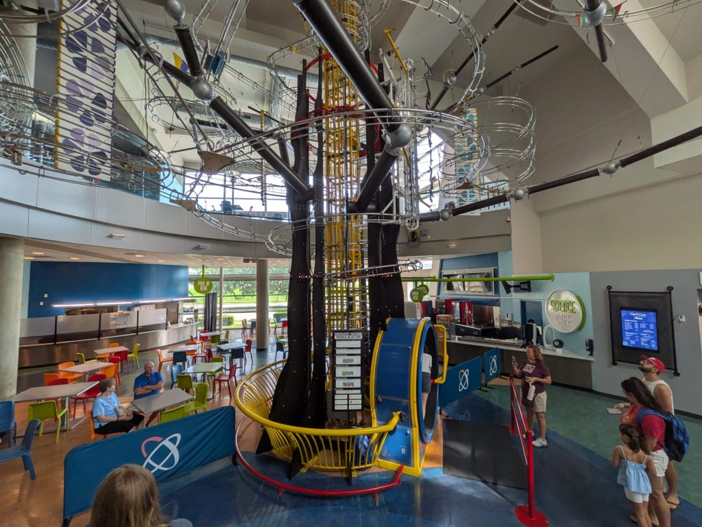 Saint Louis Science Center - Food Court and Energizer Ball Machine
