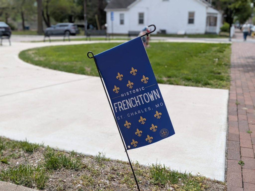 Frenchtown 2 - Flag