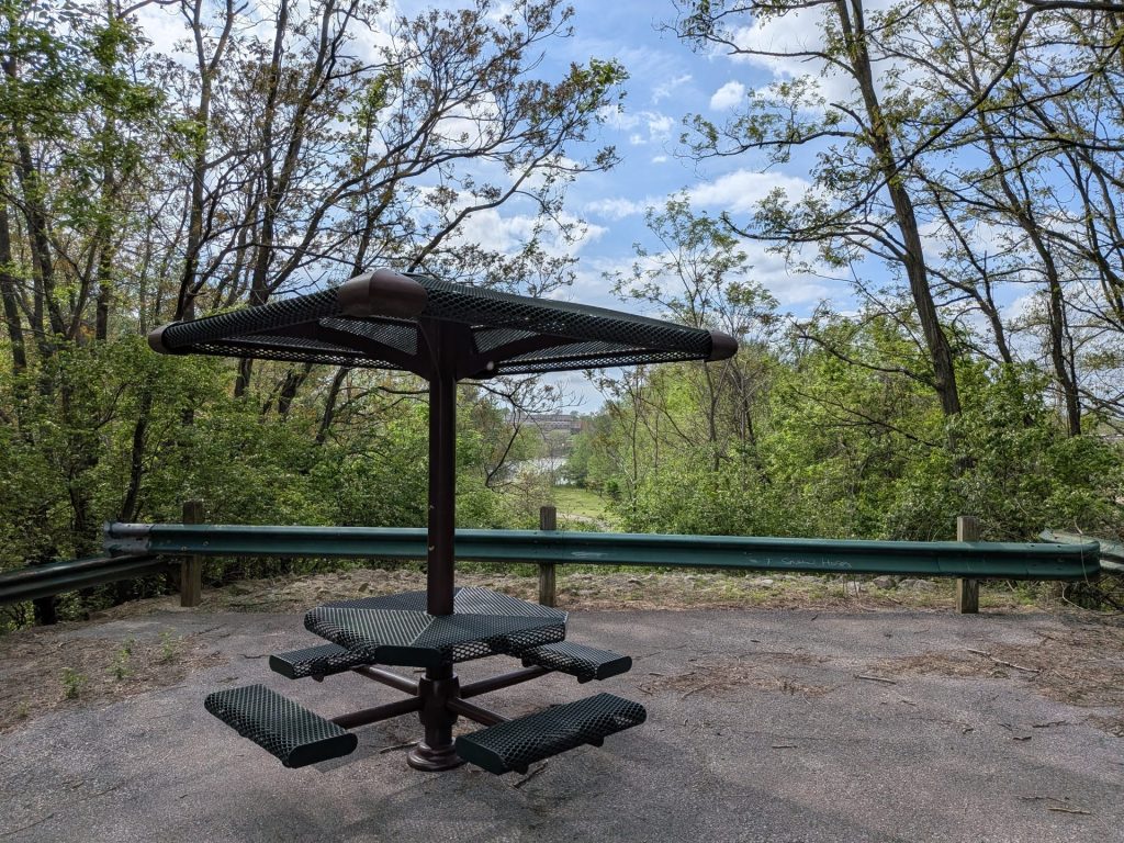Riverwoods Park and Trail 3 - Seating