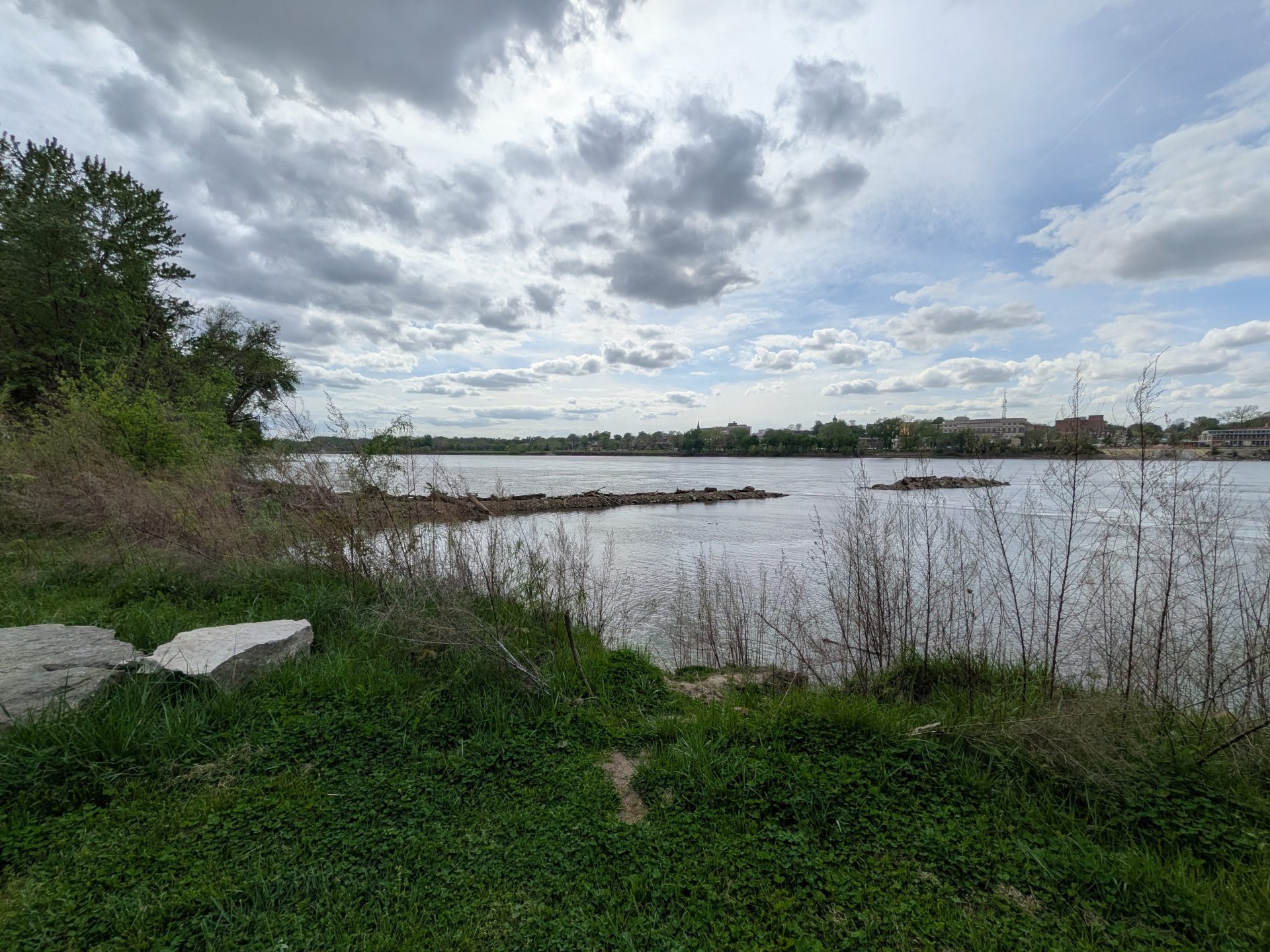 Riverwoods Park and Trail 6 - Riverfront