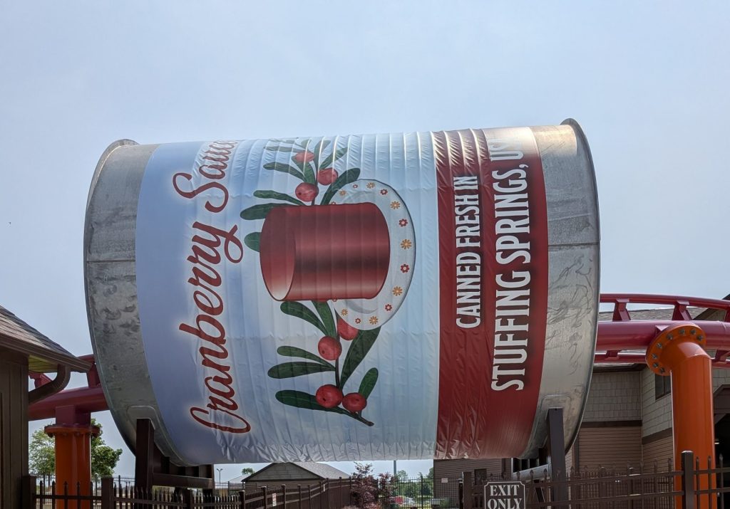 Holiday World - Good Gravy Entrance