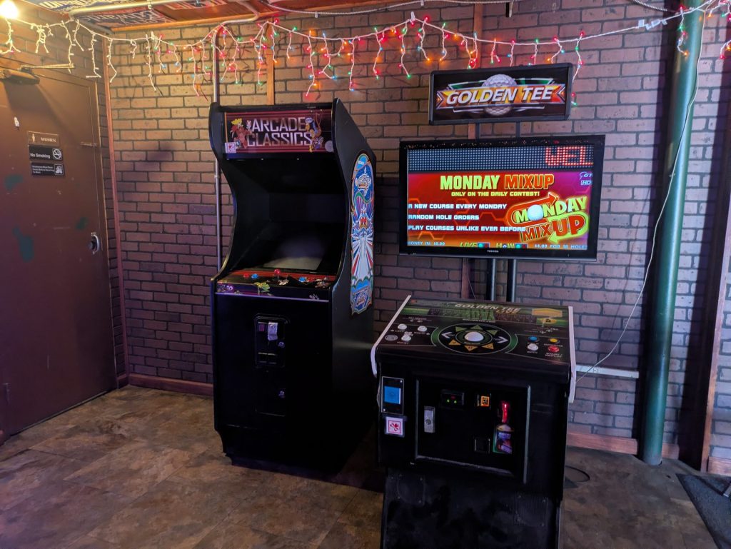 BJ's Bar and Restaurant 6 - Arcade